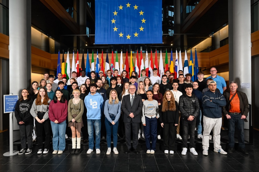 Besuch der Georg-Büchner-Schule Rodgau-Jügesheim am 13. Februar 2023